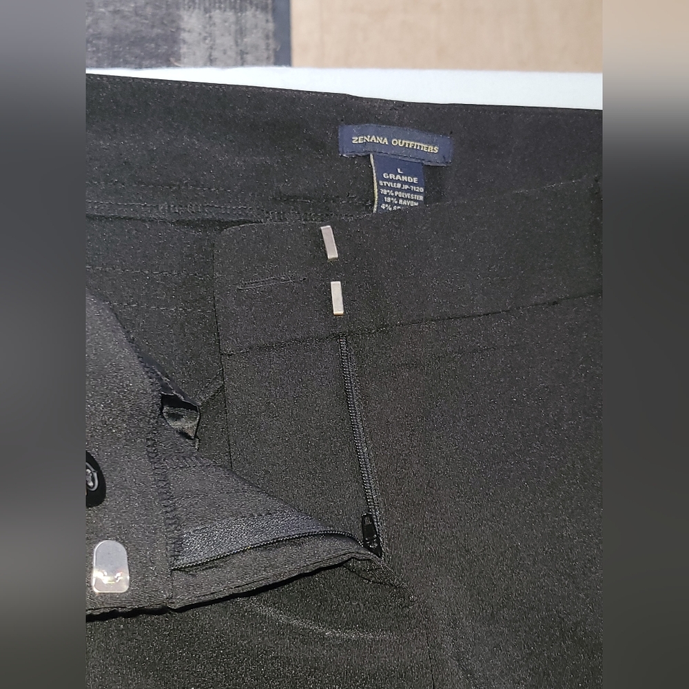 Women's Junior Fit Sleek Black Pants With Stretch Size Large X 31